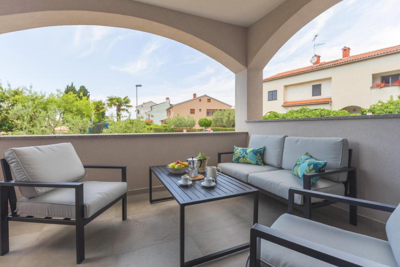 Es Residence Rovinj Luaran gambar