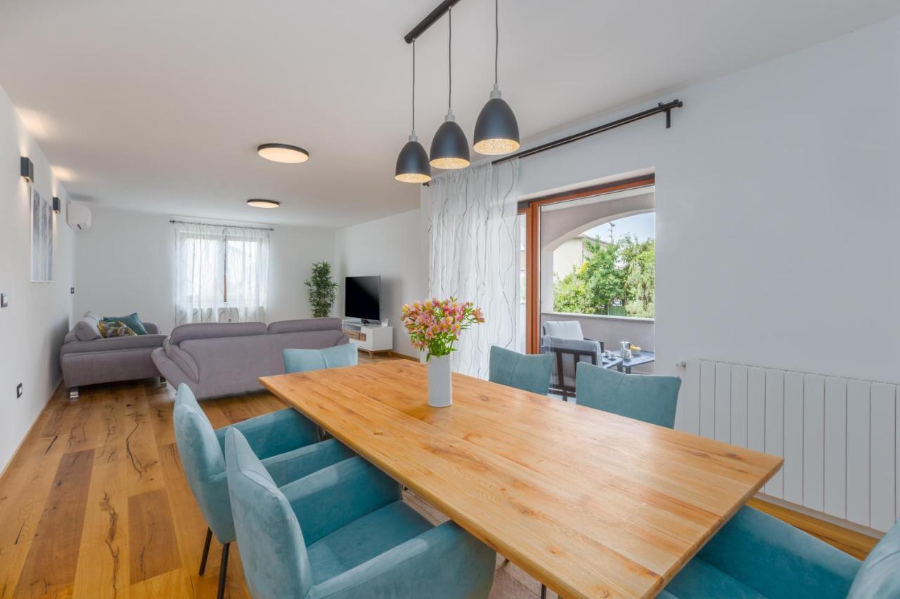 Es Residence Rovinj Luaran gambar